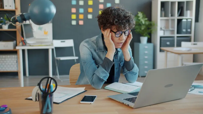 The Smarter You Are, the Worse You Write — Here's Why